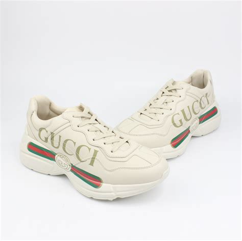 gucci rhyton sneaker logo